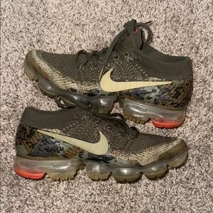 Mens Camo Nike Vapormax Size 8